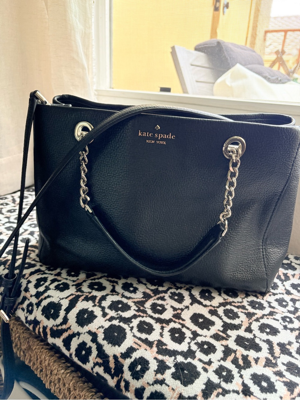 kate spade Black Pebbled Leather Tote Bag with half Chain-handles
